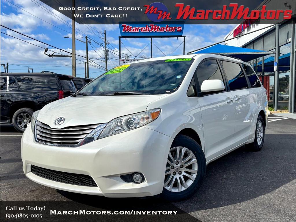 2017 Toyota Sienna XLE Premium