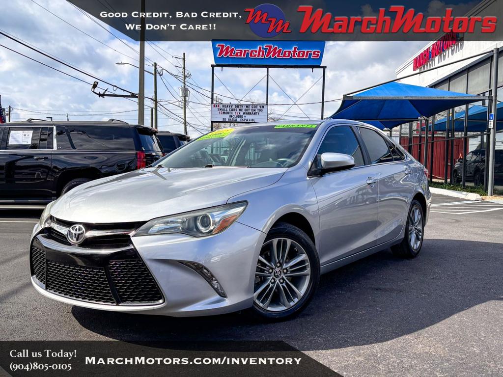 2015 Toyota Camry SE