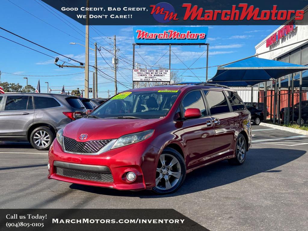 2015 Toyota Sienna SE