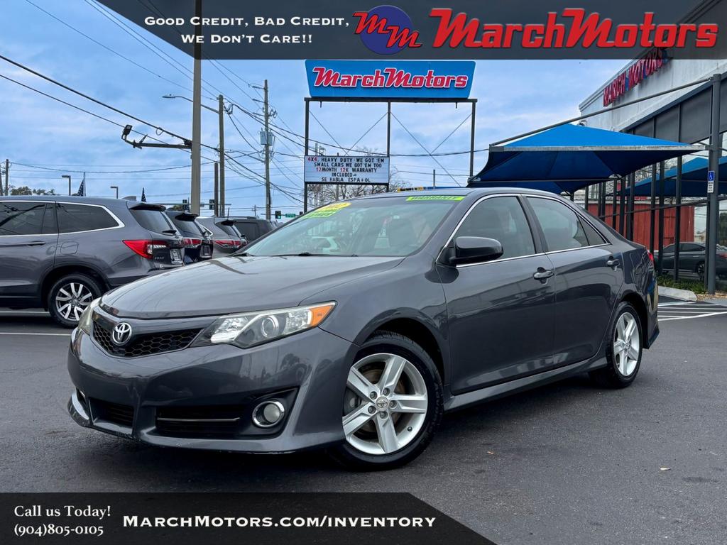2012 Toyota Camry SE