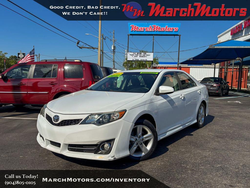 2012 Toyota Camry SE