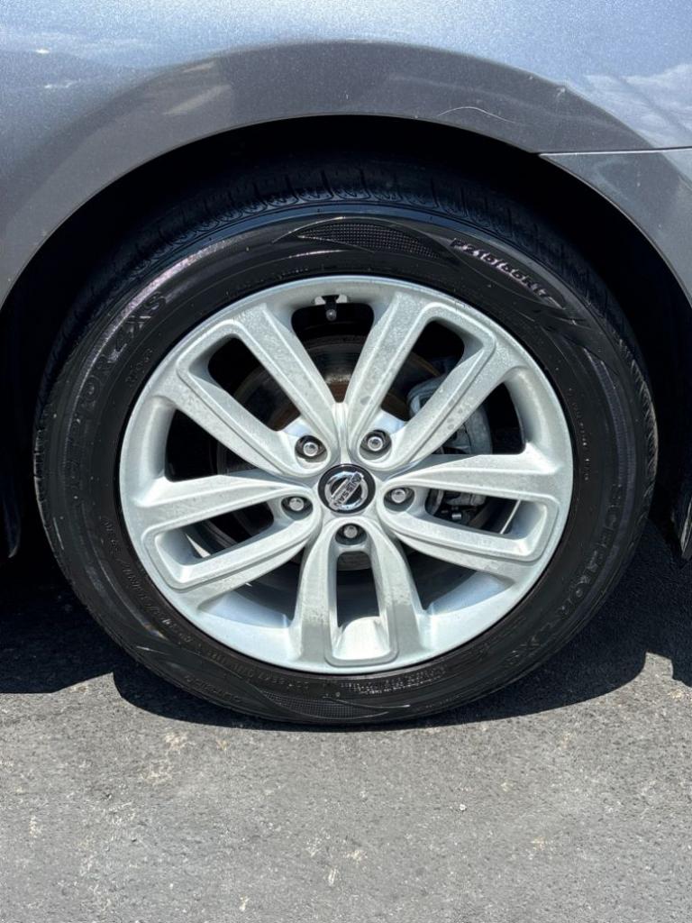 2018 Nissan Sentra S - Photo 10