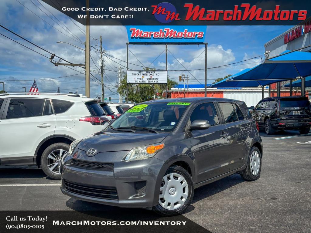 2010 Scion xD
