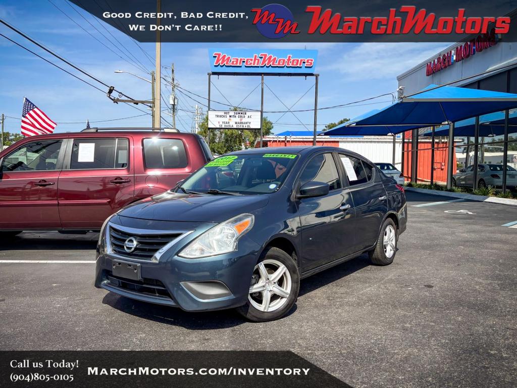 2017 Nissan Versa Sedan