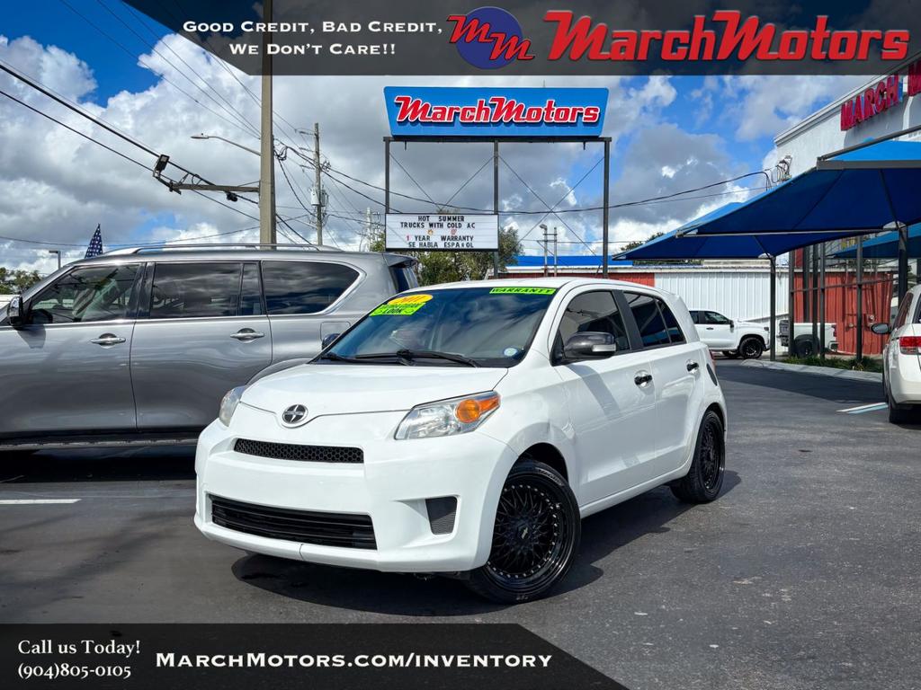 2011 Scion xD